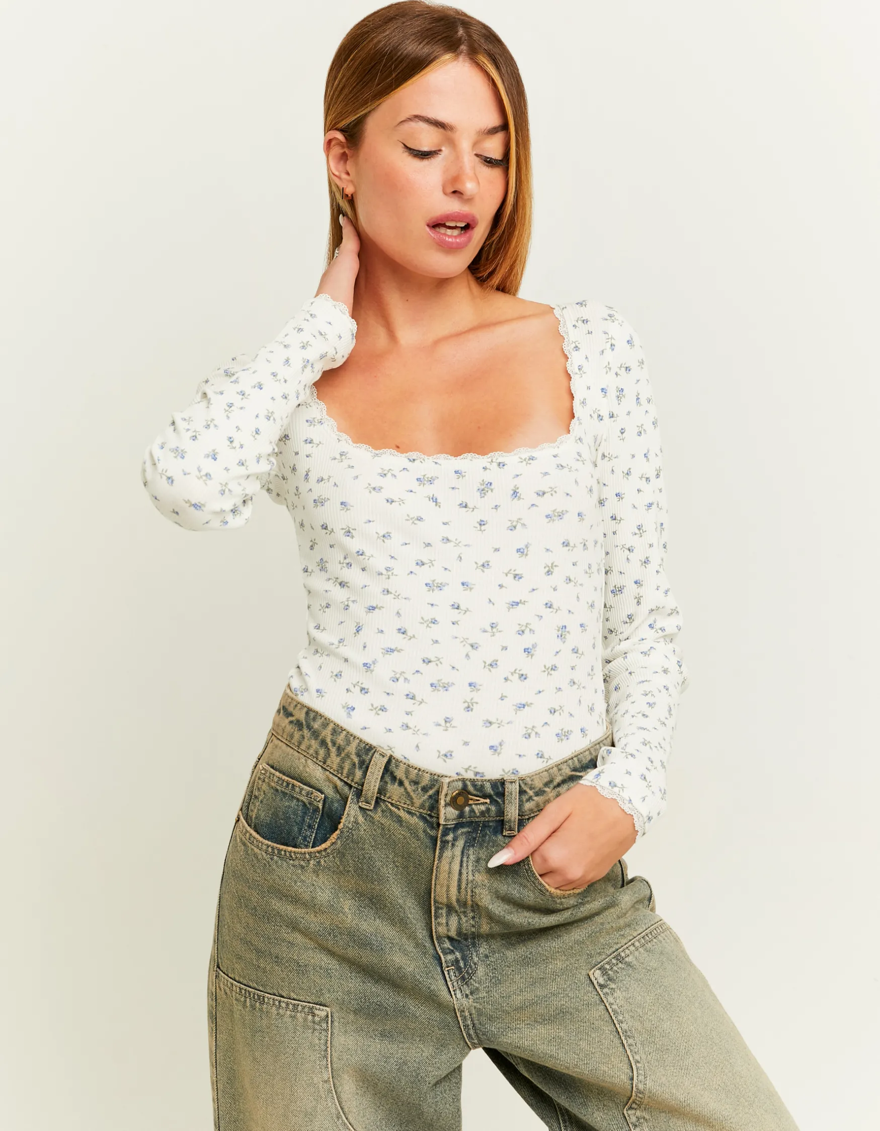 Body A Fiori con Dettaglio in Pizzo^Tally Weijl Shop