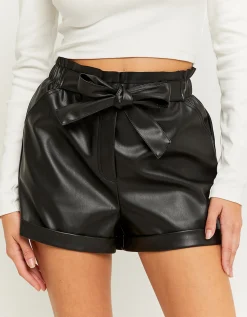 Shorts a Vita Alta Neri in Similpelle^Tally Weijl Store