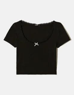 T-shirt Pointelle Basica Nera con Fiocchetto^Tally Weijl Store